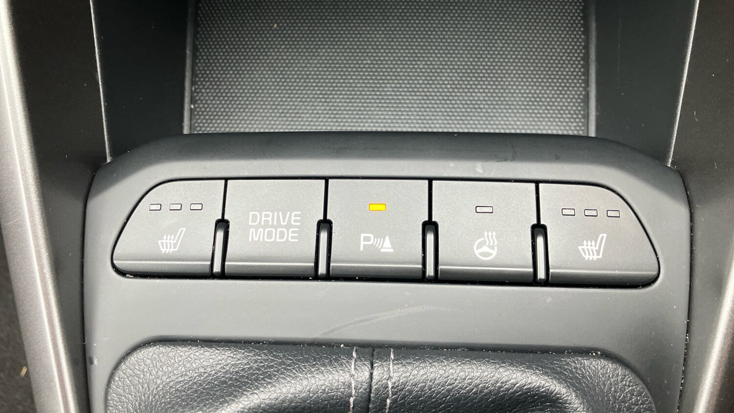 Used Kia Stonic 2023 for sale - 77803518: Photo 26