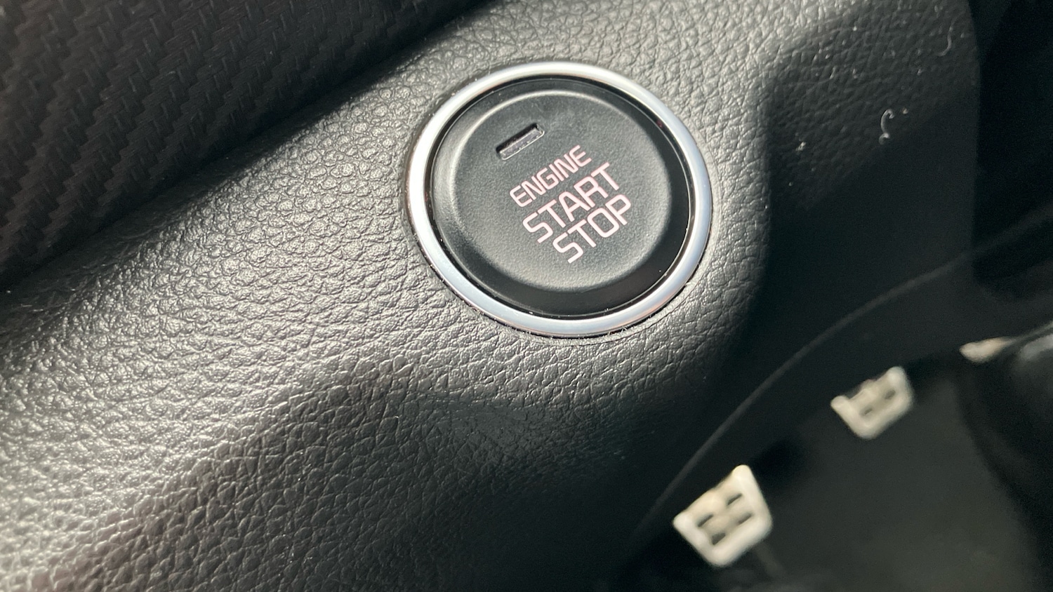 Used Kia Stonic 2023 for sale - 77803518: Photo 34