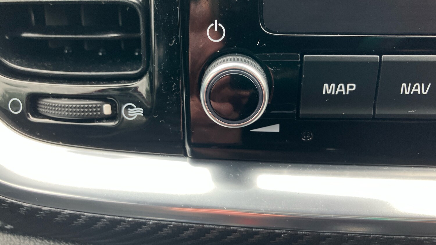 Used Kia Stonic 2023 for sale - 77803518: Photo 38