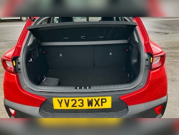 Used Kia Stonic 2023 for sale - 77803518: Photo