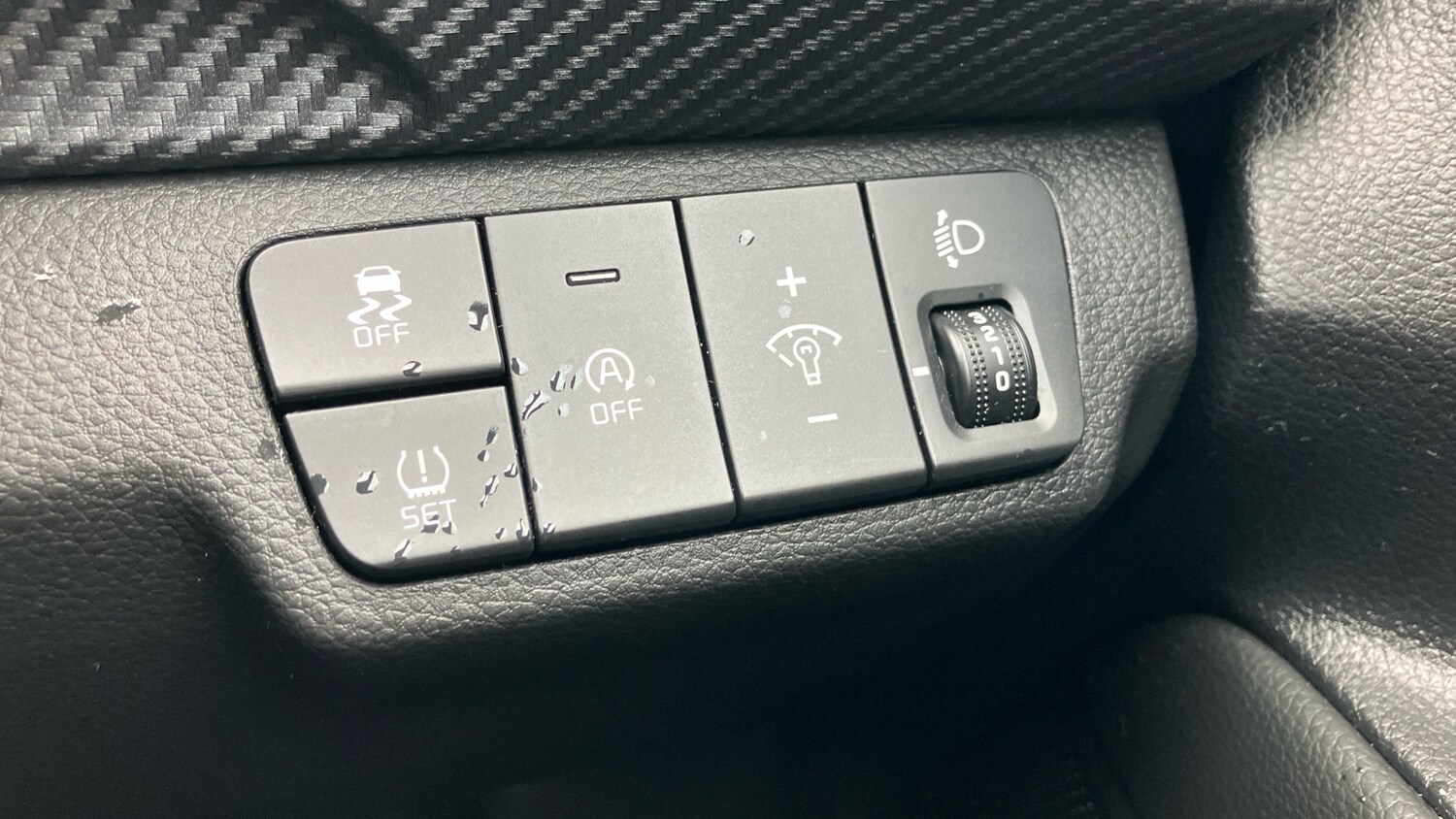 Used Kia Stonic 2023 for sale - 77803518: Photo 61