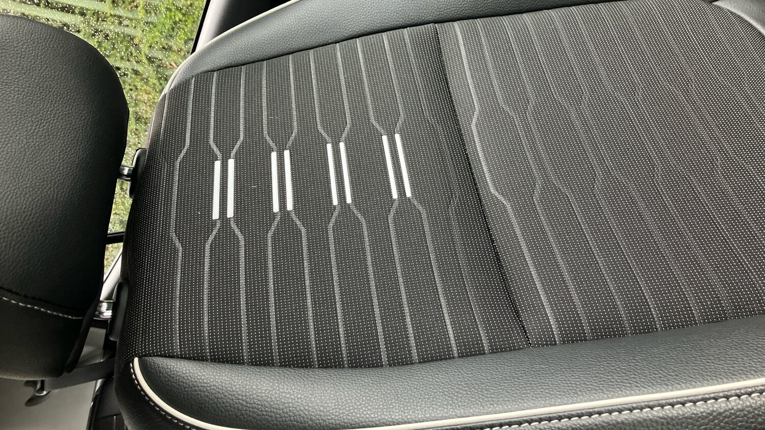 Used Kia Stonic 2023 for sale - 77803518: Photo 65