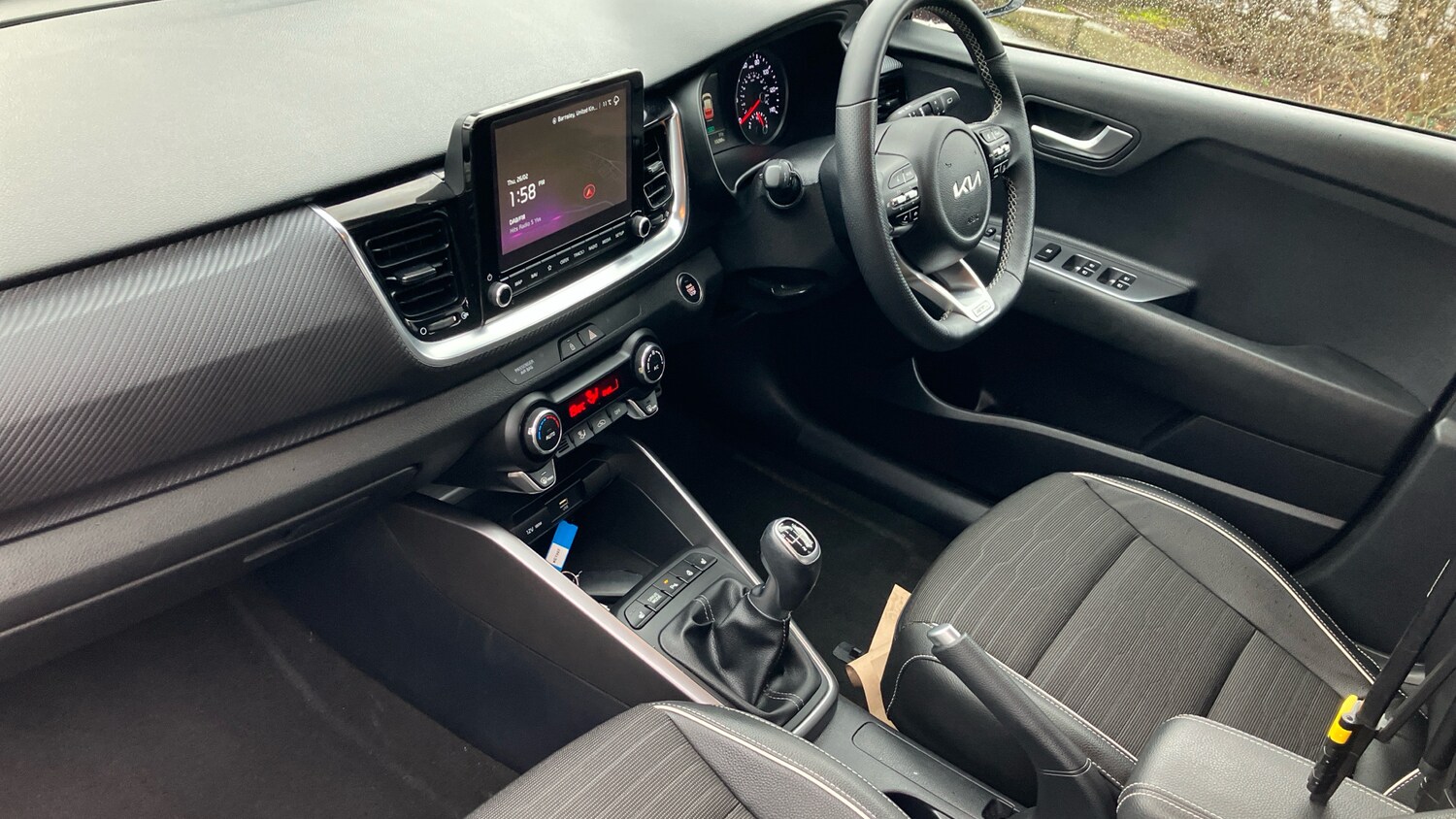 Used Kia Stonic 2023 for sale - 77803518: Photo 9