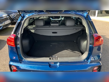 Used Kia Niro 2021 for sale - 75959405: Photo