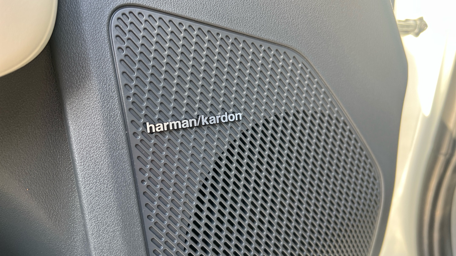 Used Kia EV3 2025 for sale - 77367481: Photo 23