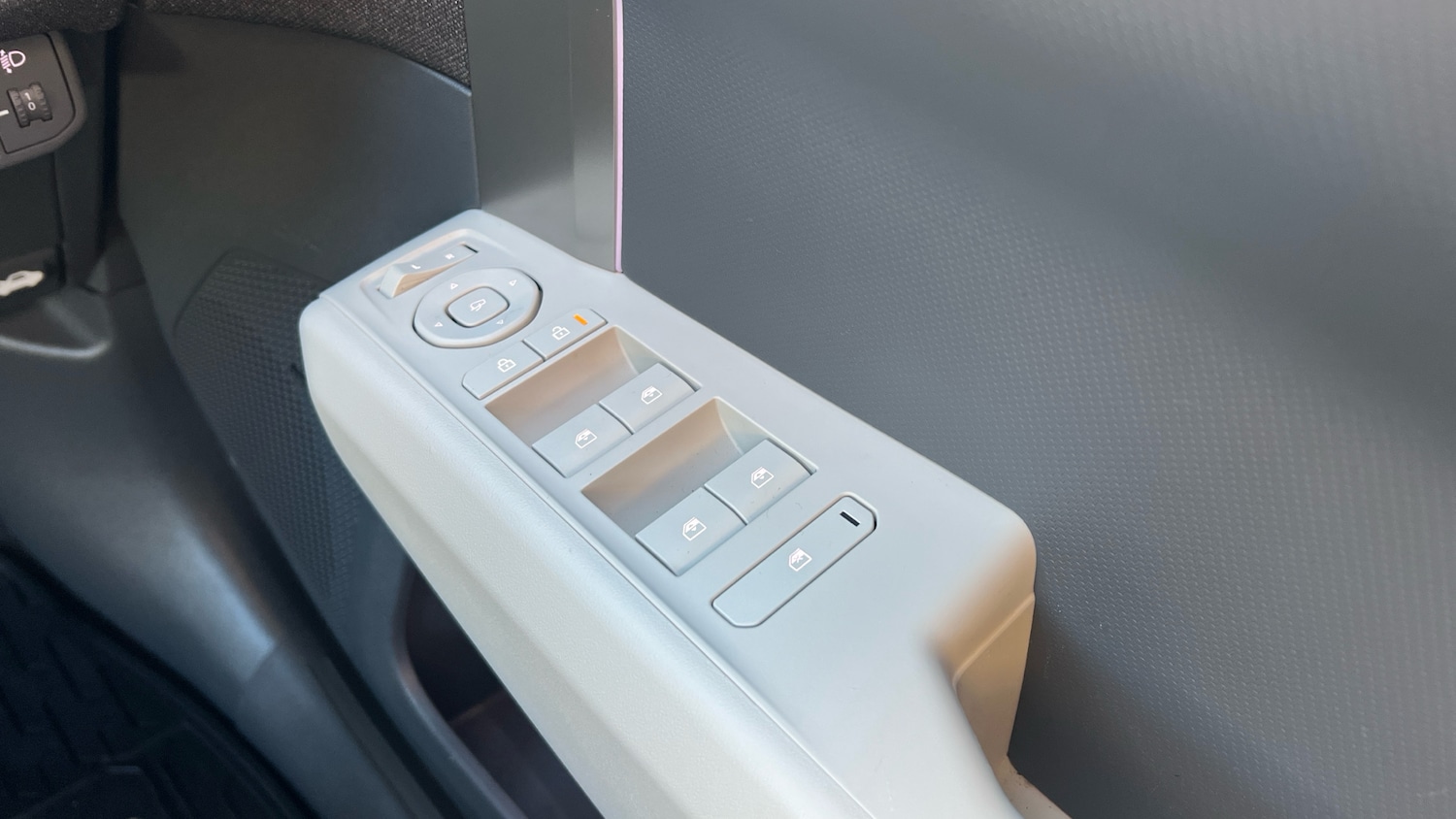 Used Kia EV3 2025 for sale - 77367481: Photo 35