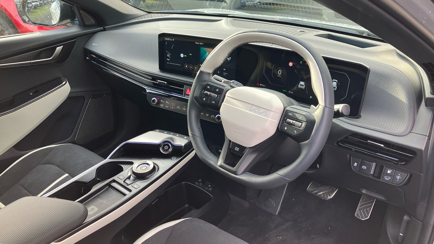 Used Kia EV6 2025 for sale - 76493683: Photo 11