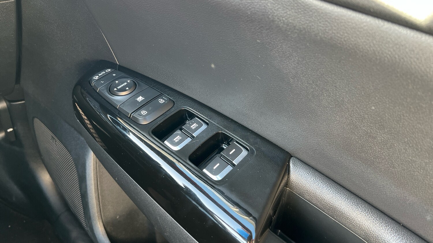 Used Kia Sportage 2018 for sale - 78064355: Photo 37