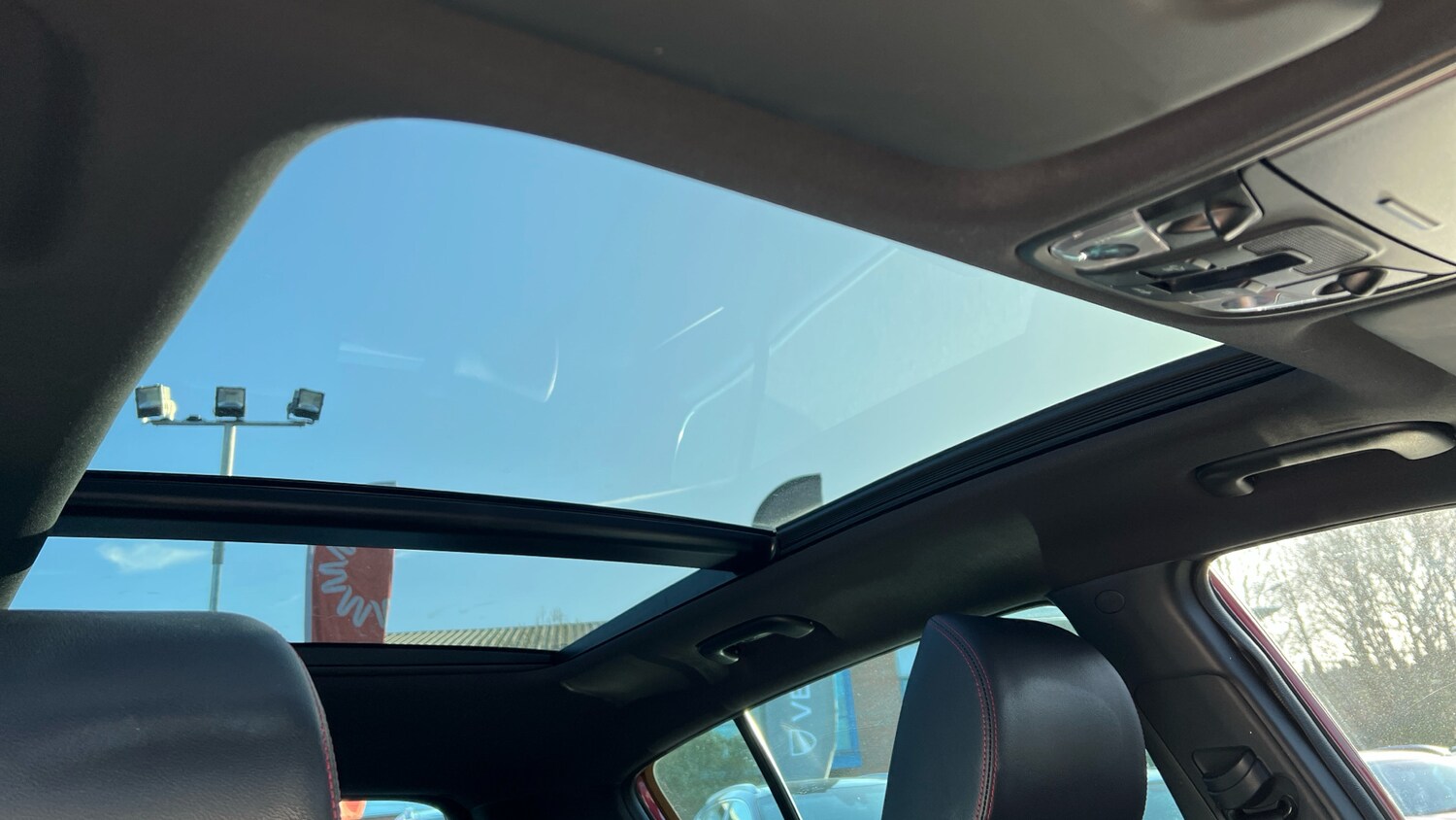 Used Kia Sportage 2018 for sale - 78064355: Photo 47