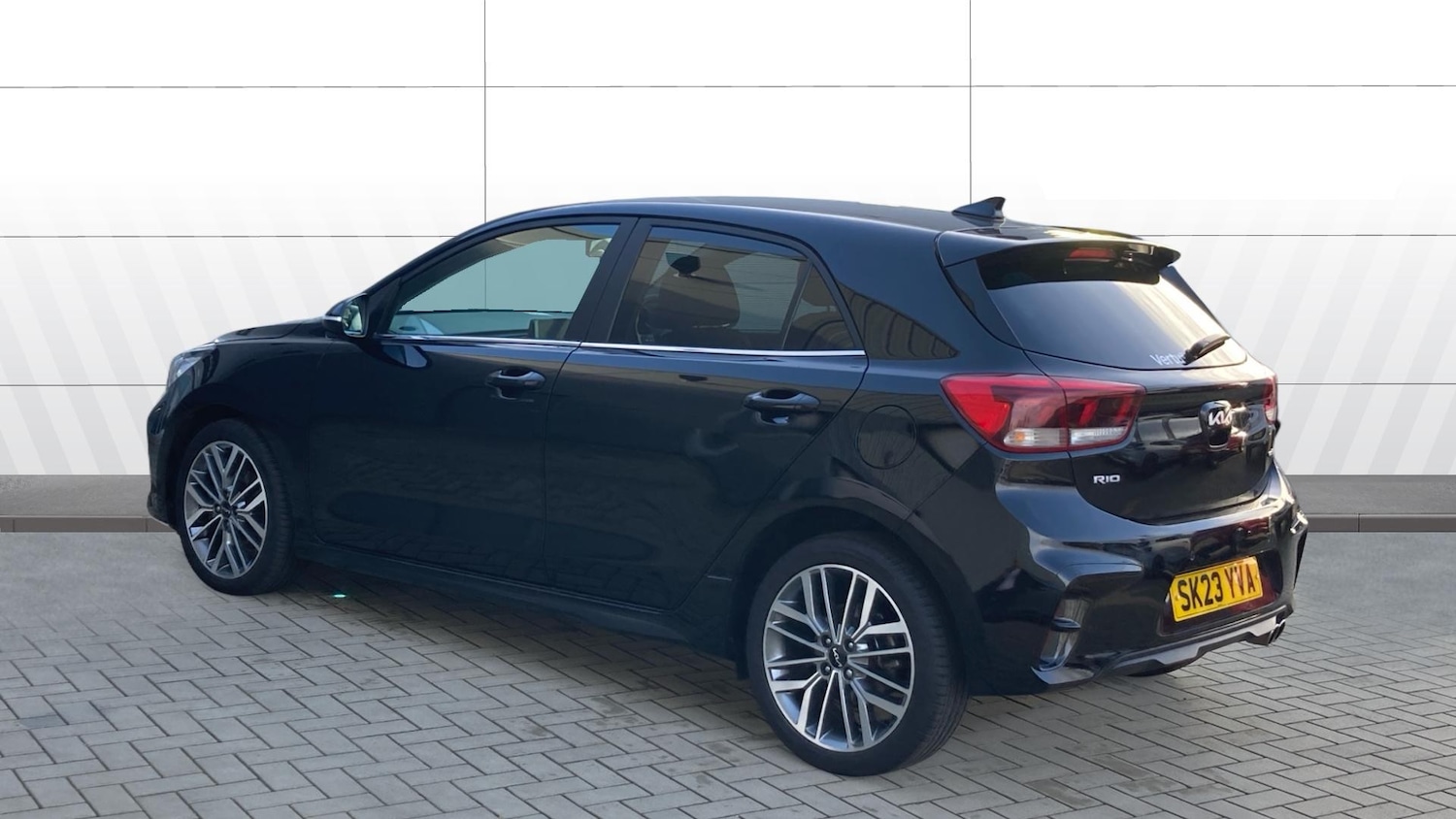 Used Kia Rio 2023 for sale - 77732297: Photo 2