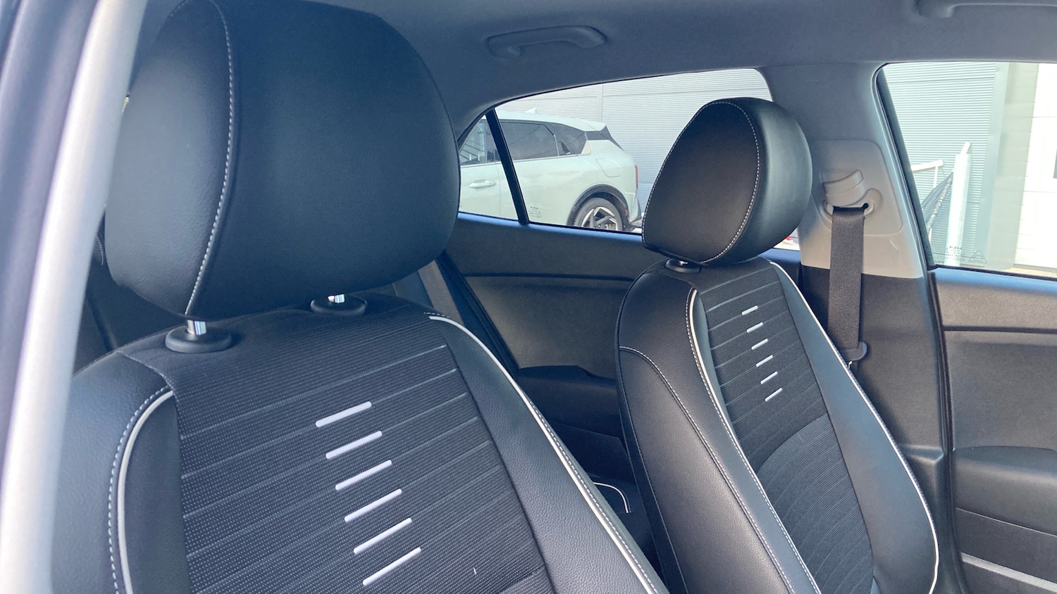 Used Kia Rio 2023 for sale - 77732297: Photo 24