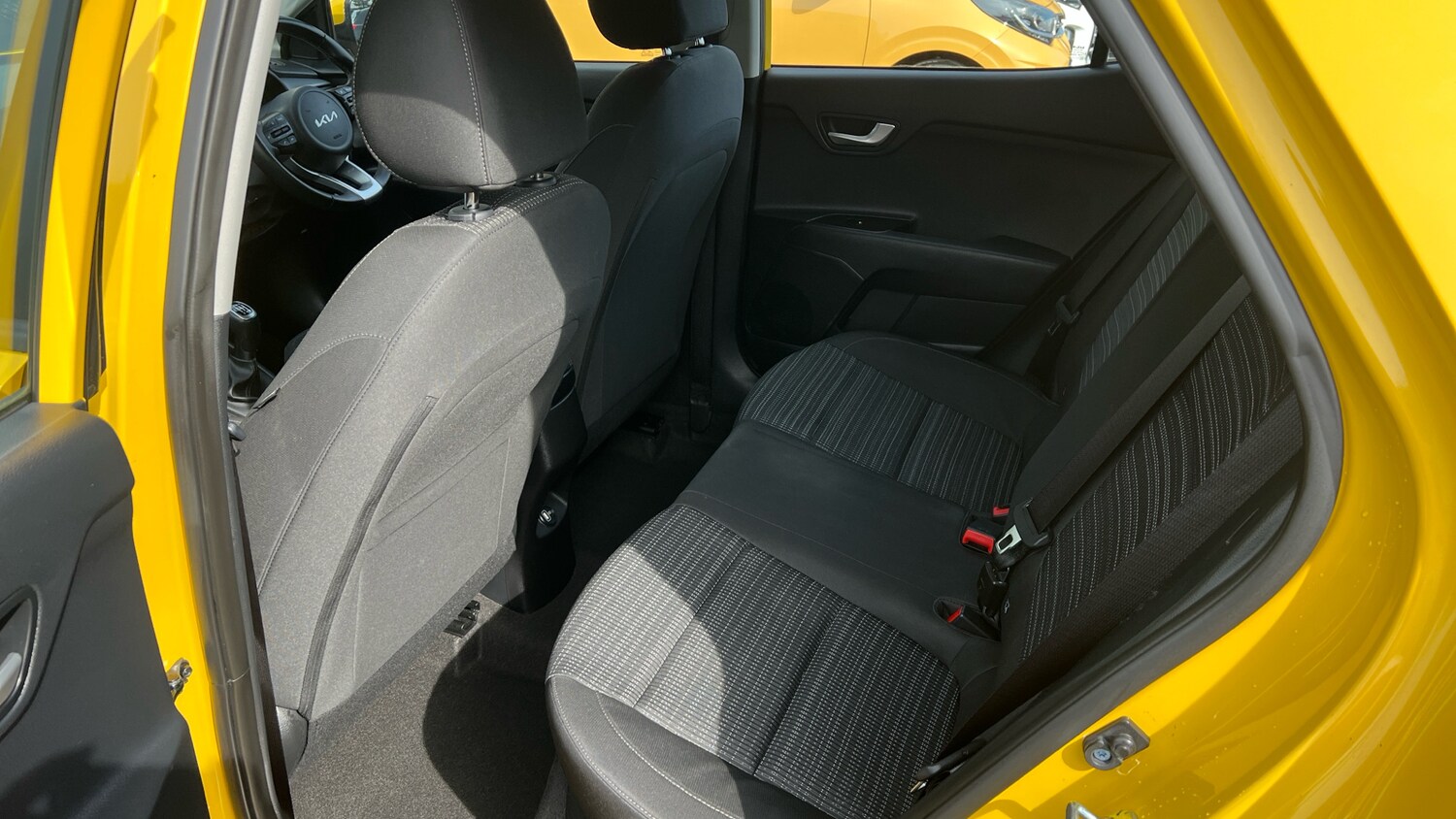 Used Kia Stonic 2023 for sale - 78210681: Photo 16