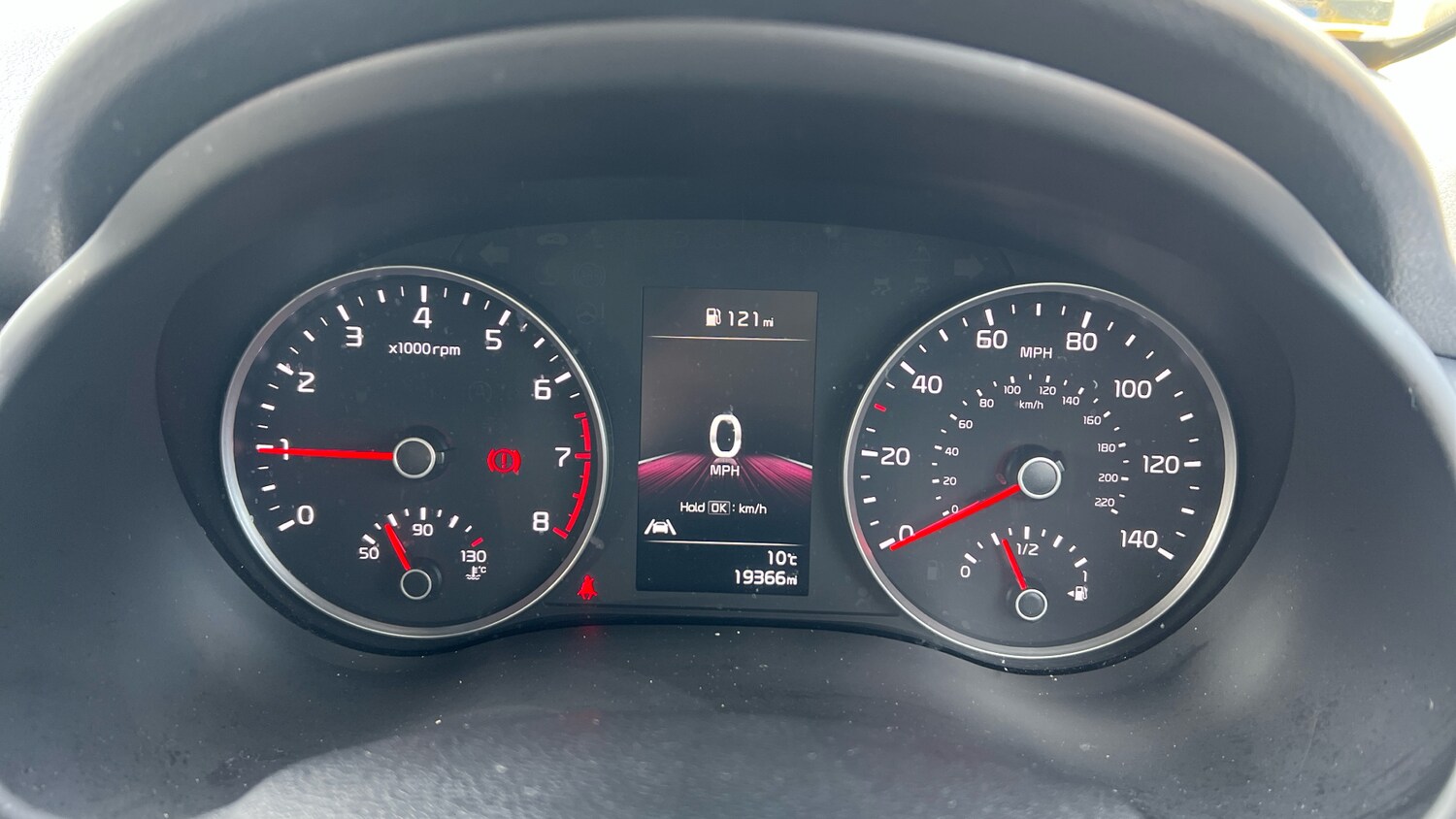 Used Kia Stonic 2023 for sale - 78210681: Photo 18