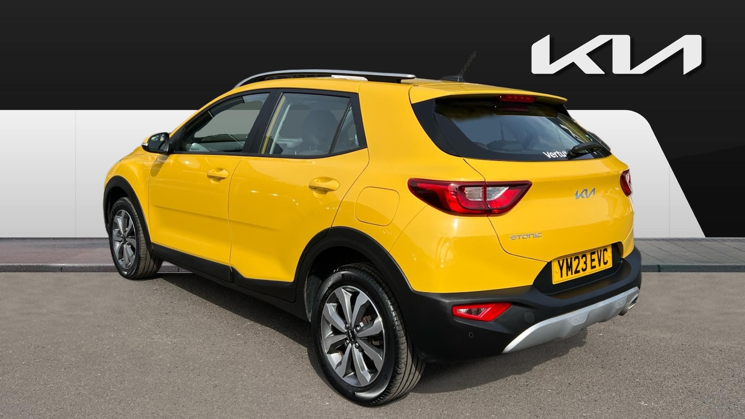 Used Kia Stonic 2023 for sale - 78210681: Photo 2