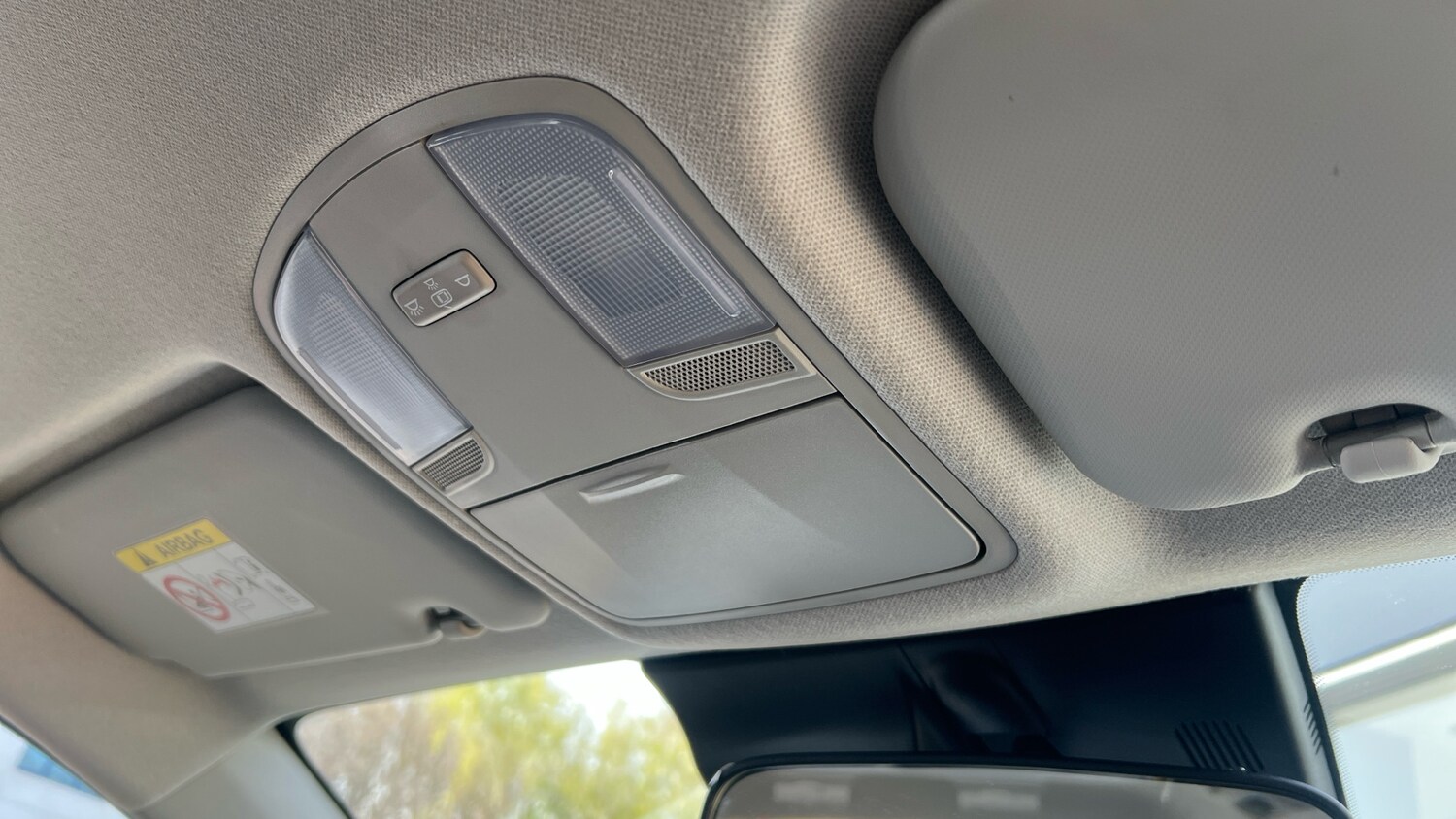 Used Kia Stonic 2023 for sale - 78210681: Photo 36