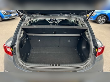 Used Kia Stonic 2023 for sale - 75792724: Photo