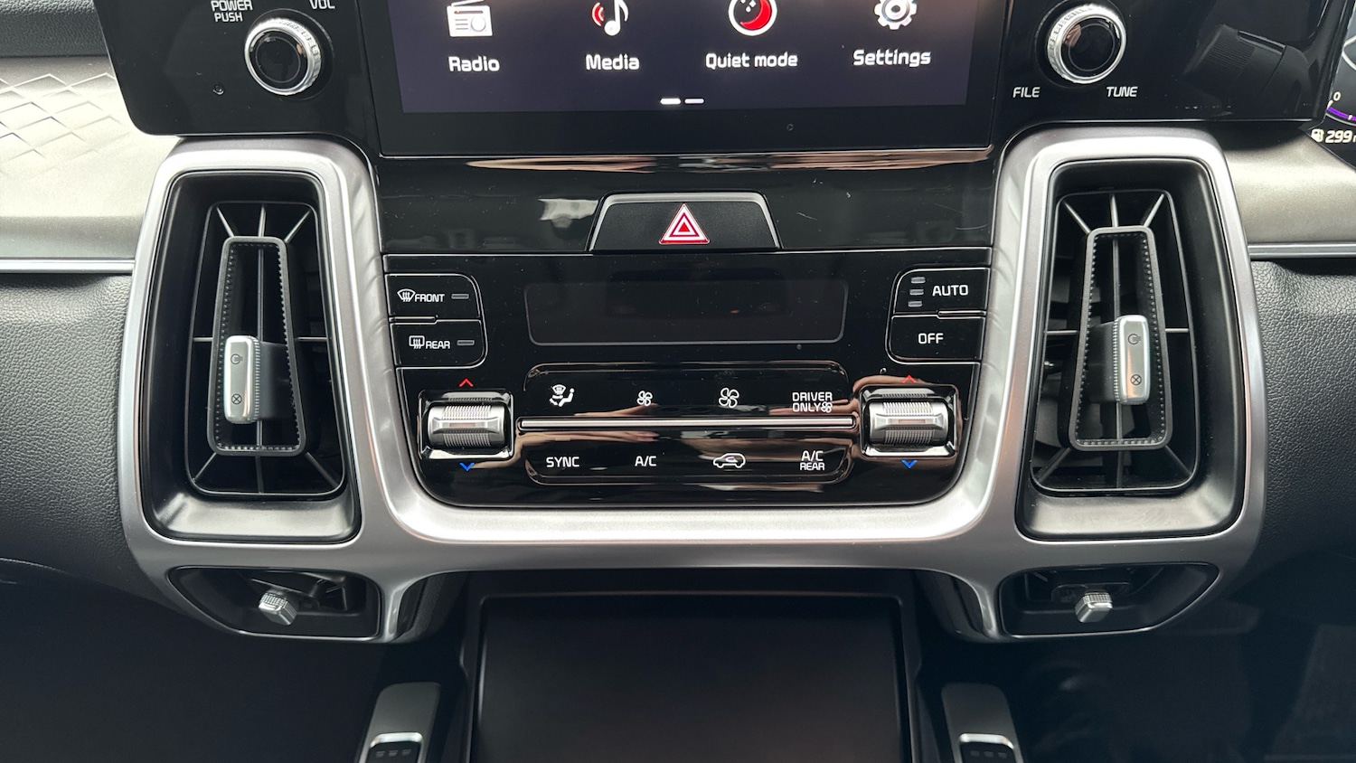 Used Kia Sorento 2022 for sale - 76391599: Photo 32