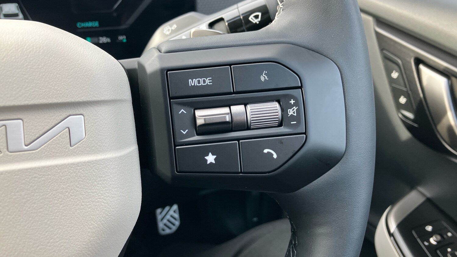 Used Kia EV6 2025 for sale - 77493173: Photo 41