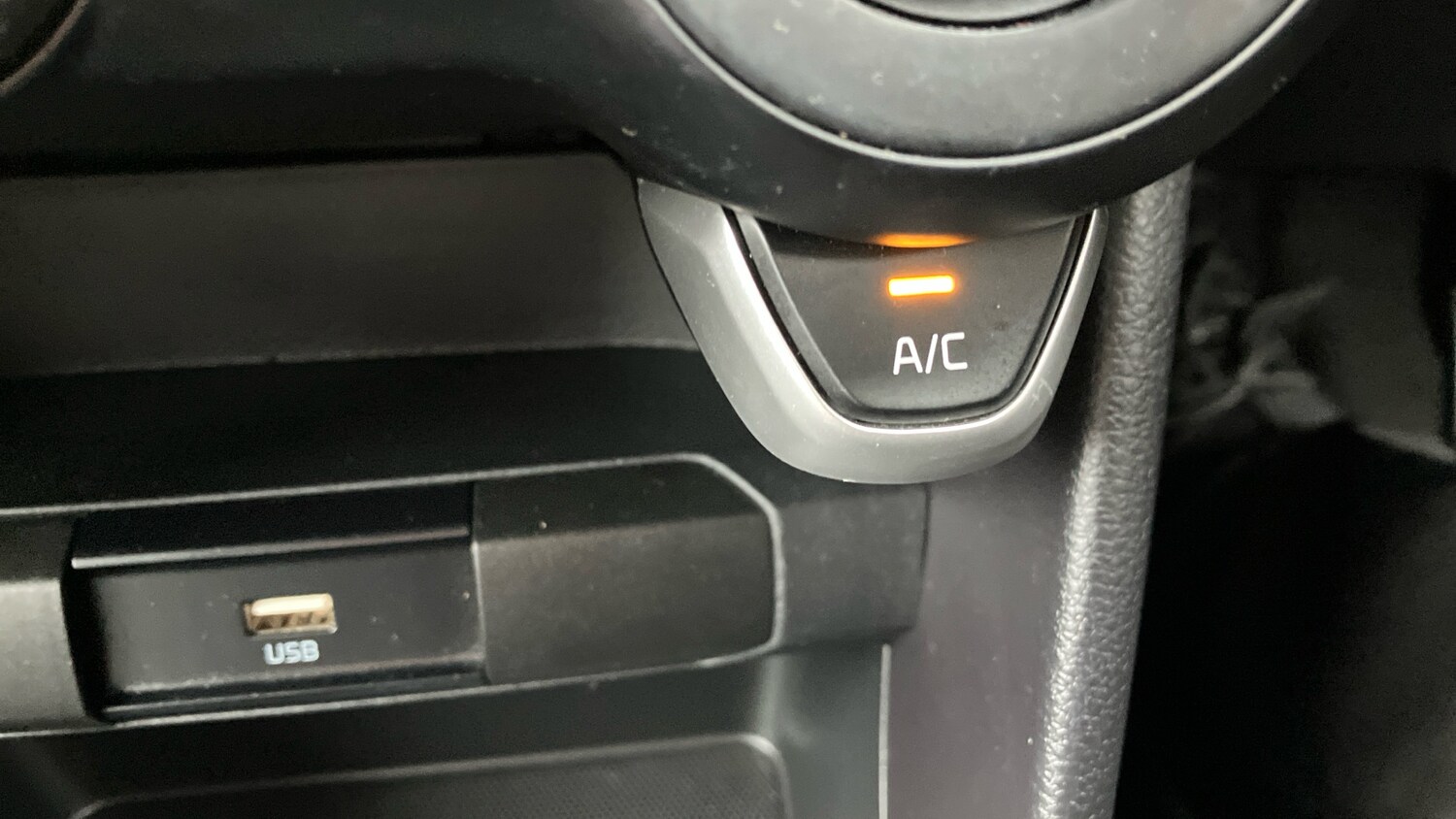 Used Kia Picanto 2023 for sale - 77504027: Photo 33