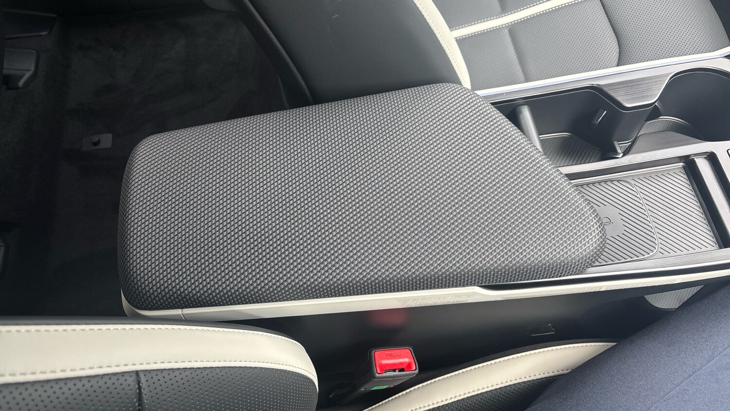 Used Kia EV6 2025 for sale - 76493693: Photo 44