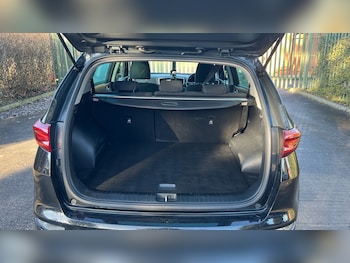 Used Kia Sportage 2019 for sale - 77403461: Photo