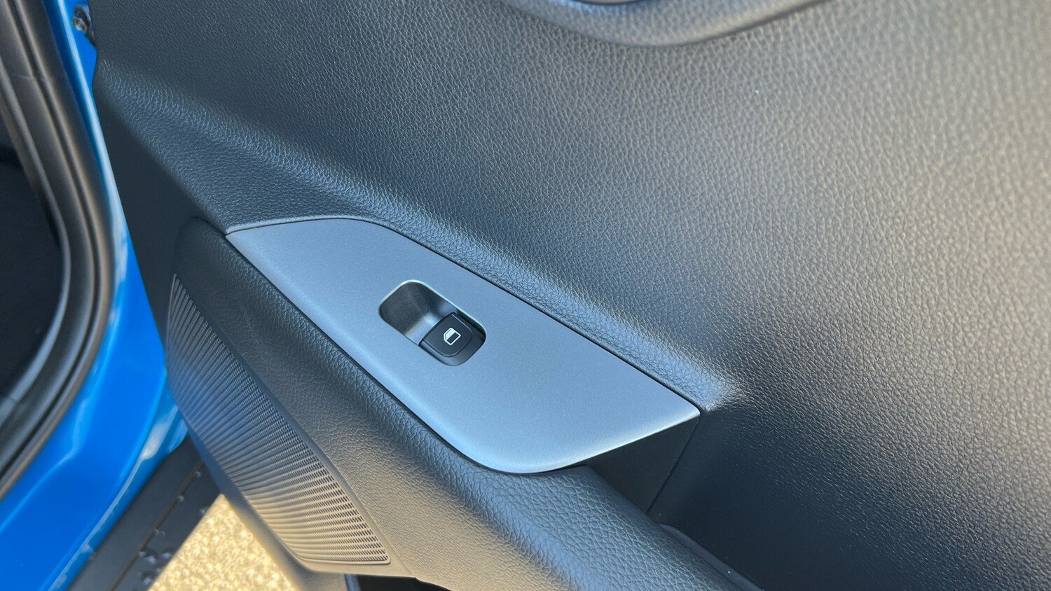 Used Kia Stonic 2024 for sale - 77883769: Photo 26