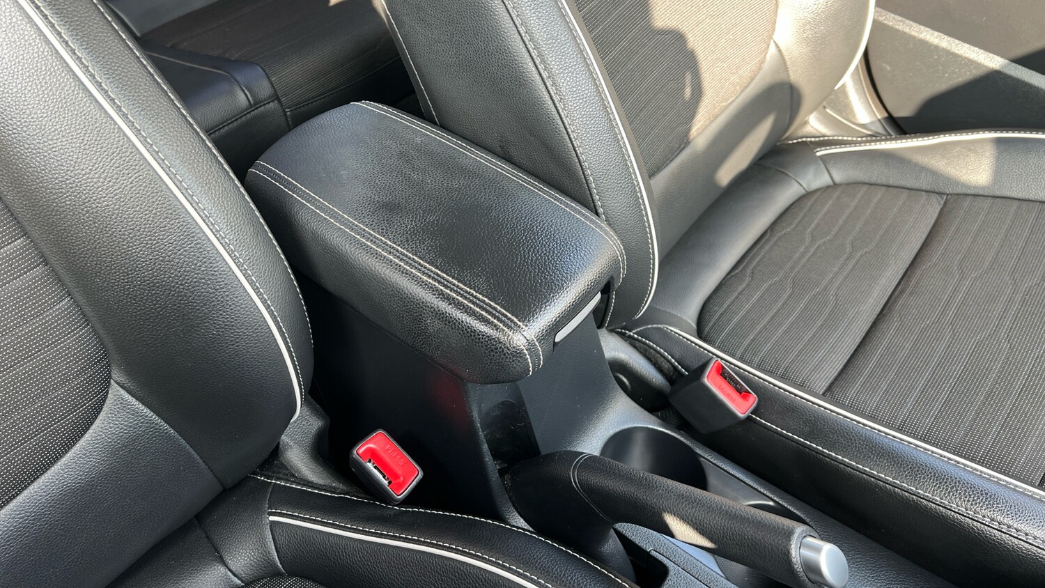 Used Kia Stonic 2024 for sale - 77883769: Photo 43