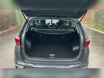 Used Kia Sportage 2018 for sale - 77170299: Photo