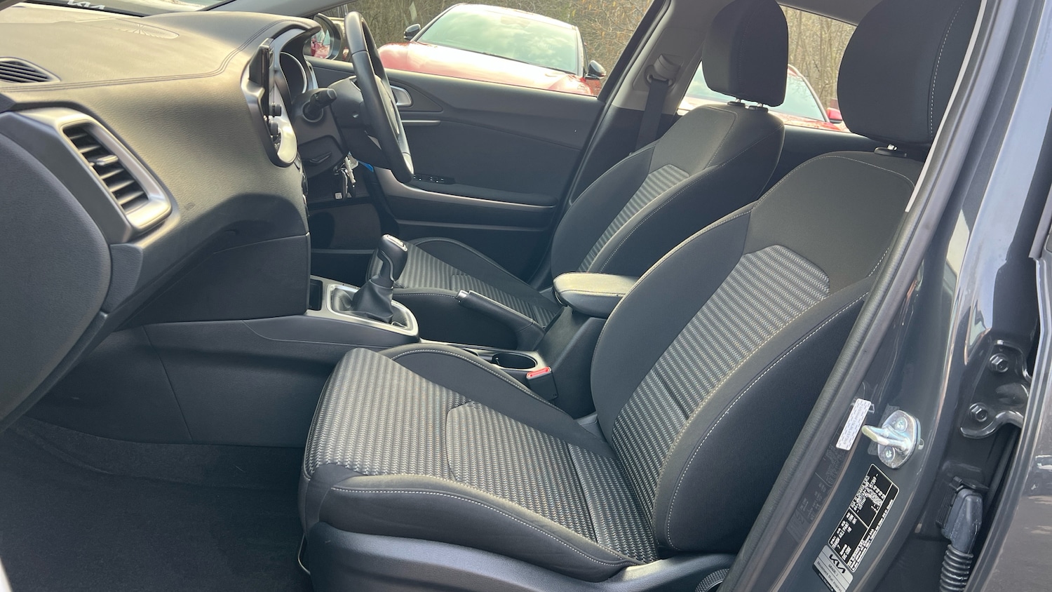 Used Kia XCeed 2023 for sale - 77847649: Photo 21