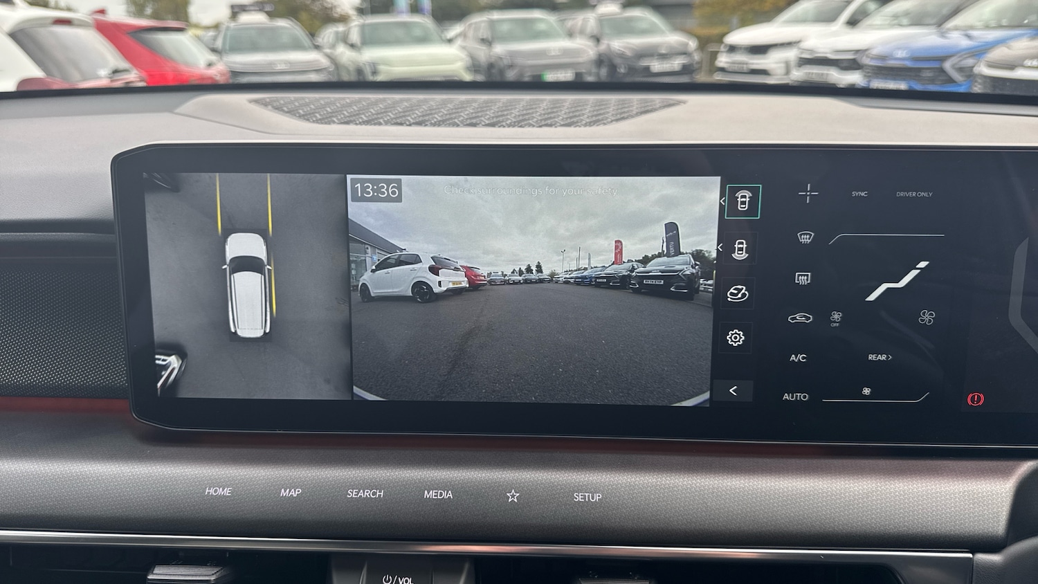 Used Kia EV9 2025 for sale - 77326005: Photo 28