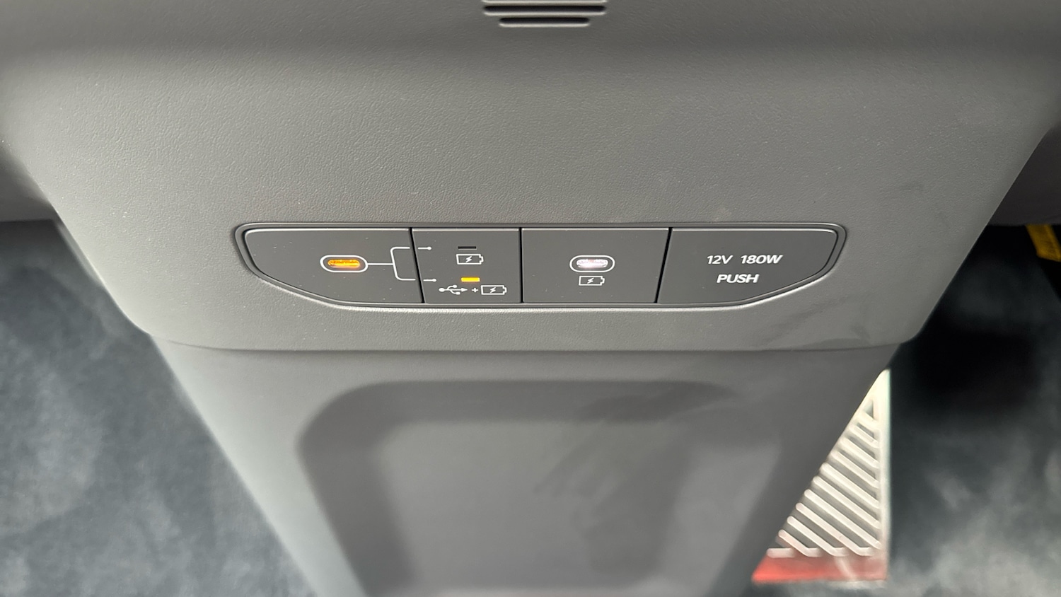 Used Kia EV9 2025 for sale - 77326005: Photo 32