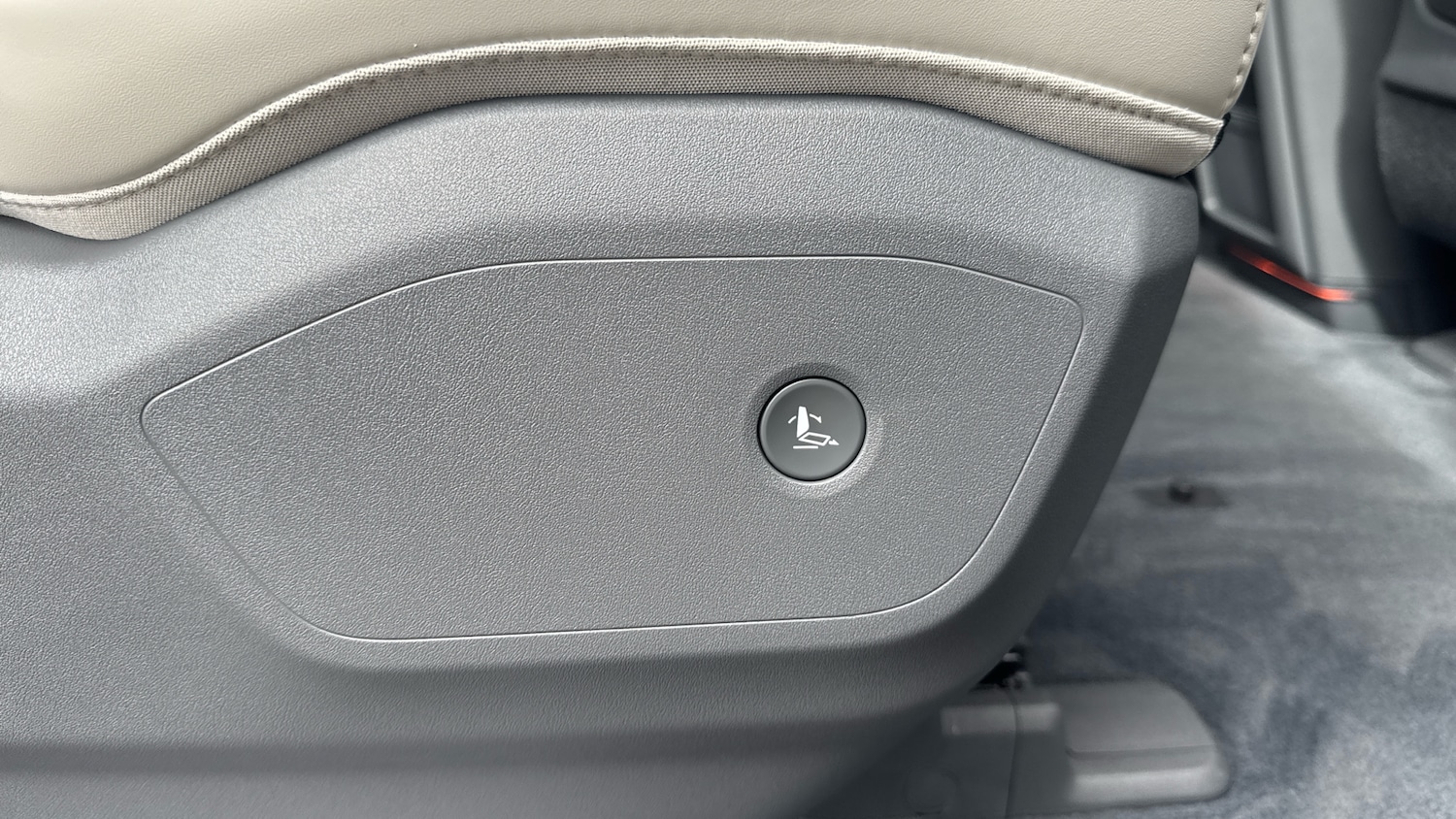 Used Kia EV9 2025 for sale - 77326005: Photo 43