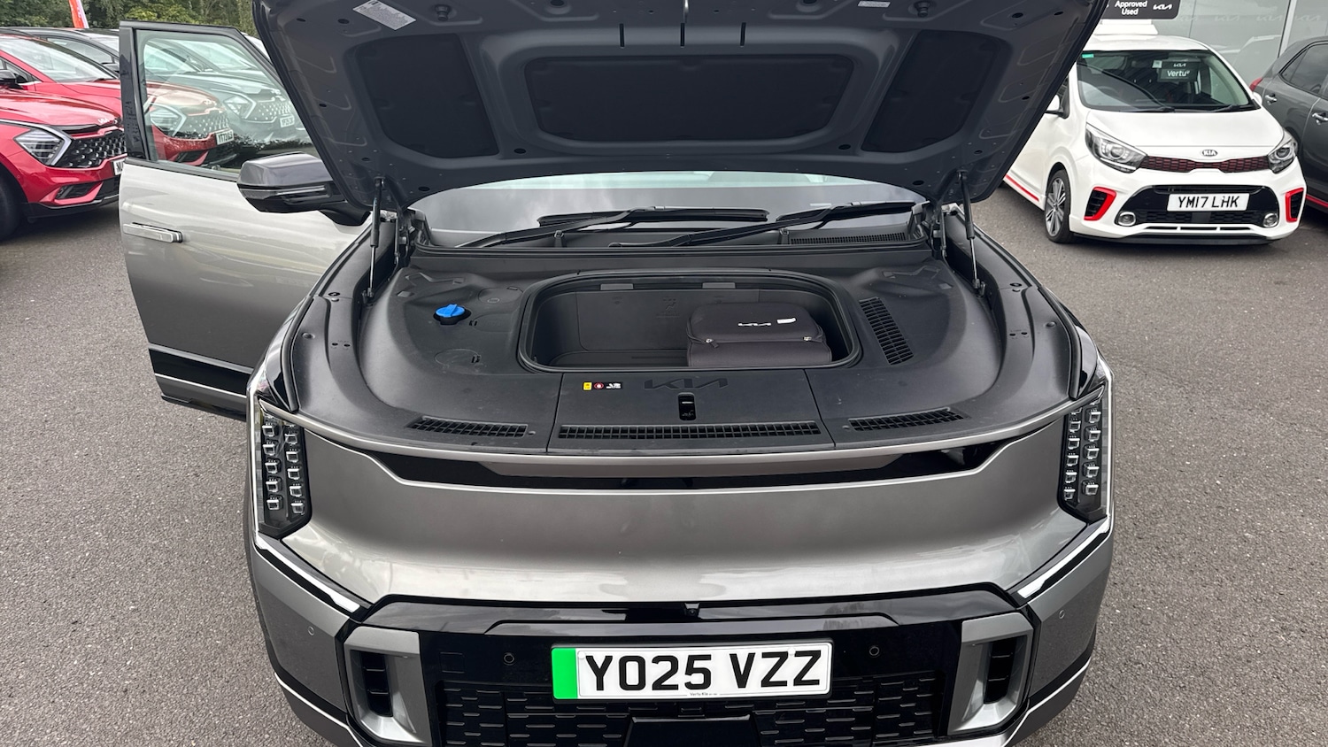 Used Kia EV9 2025 for sale - 77326005: Photo 8