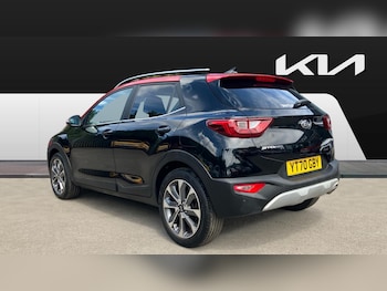 Used Kia Stonic 2020 for sale - 78995678: Photo