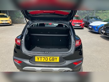 Used Kia Stonic 2020 for sale - 78995678: Photo