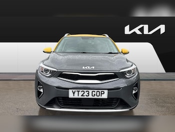 Used Kia Stonic 2023 for sale - 77656085: Photo