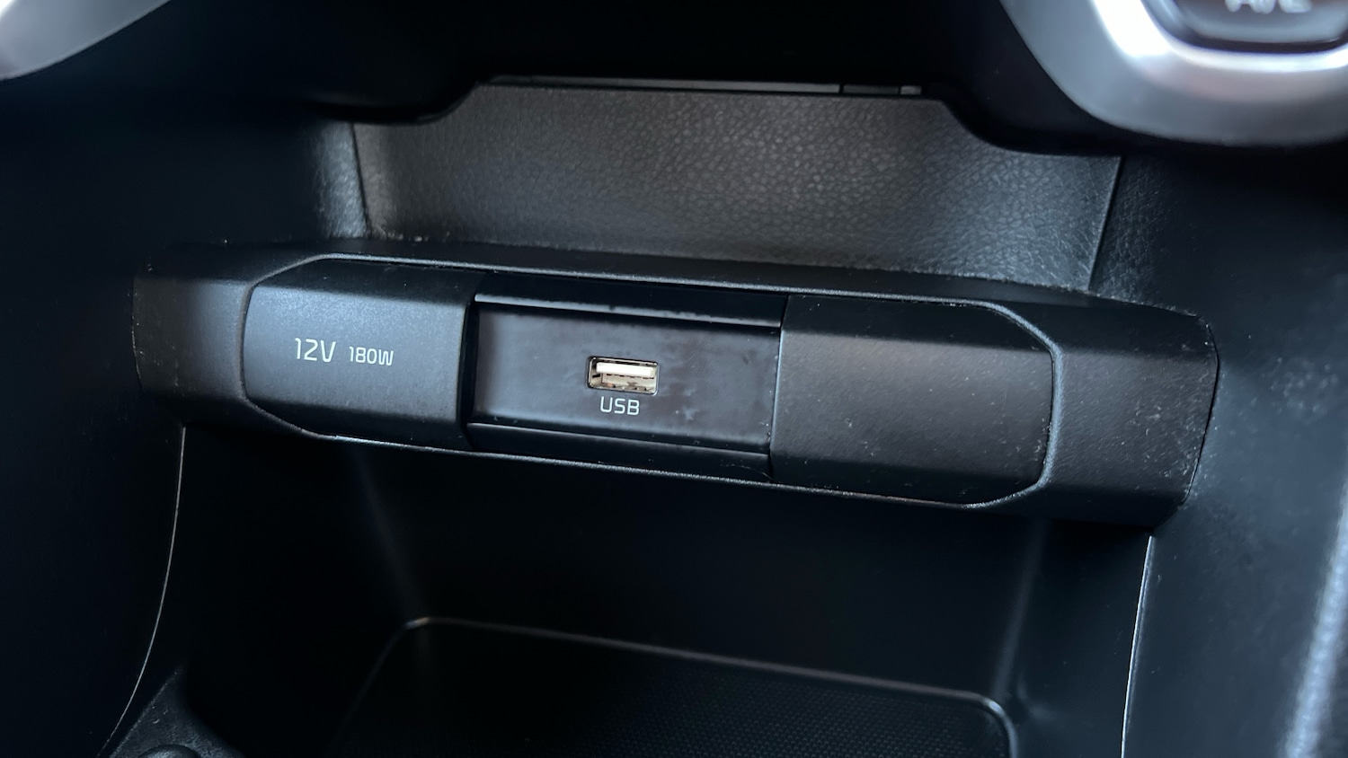 Used Kia Picanto 2023 for sale - 76799037: Photo 34