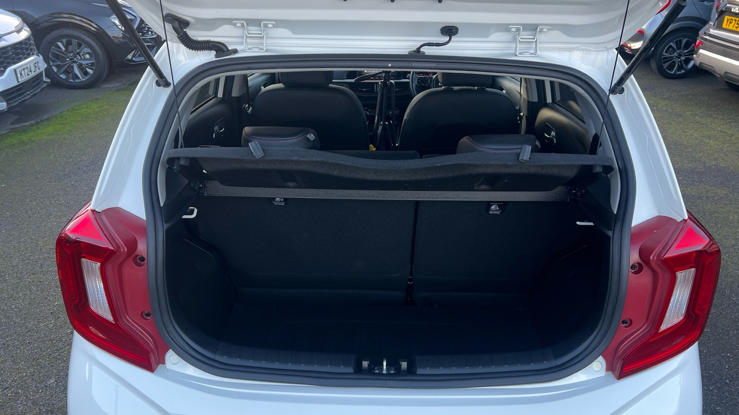 Used Kia Picanto 2023 for sale - 76799037: Photo 4