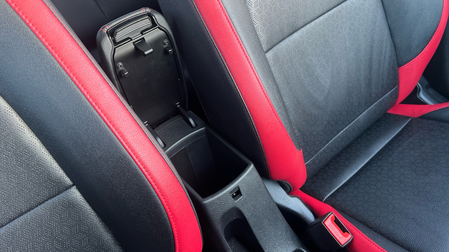 Used Kia Picanto 2023 for sale - 76799037: Photo 41