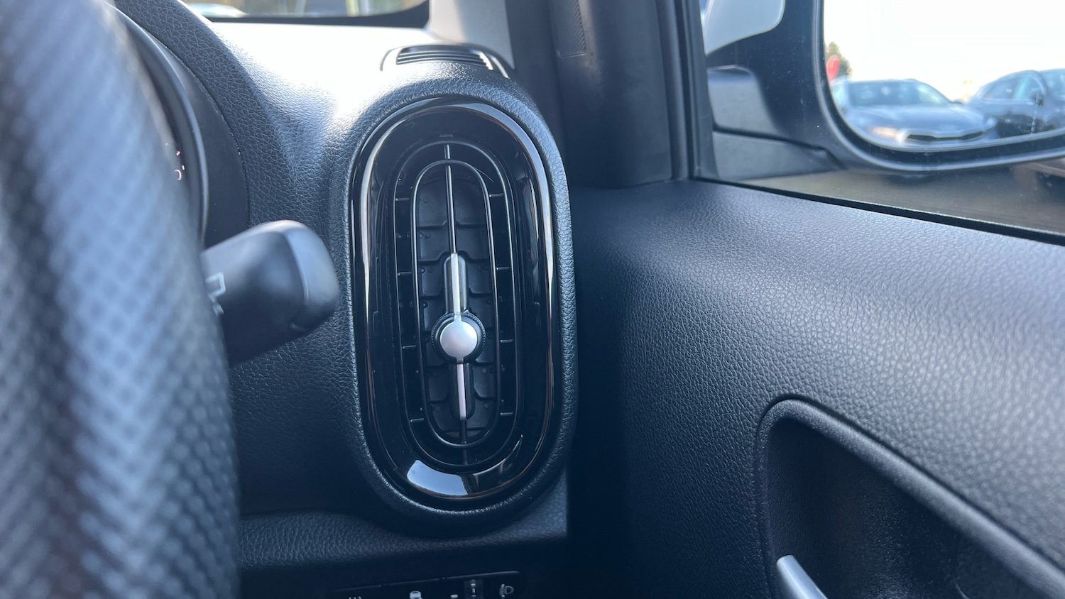 Used Kia Picanto 2023 for sale - 76799037: Photo 44