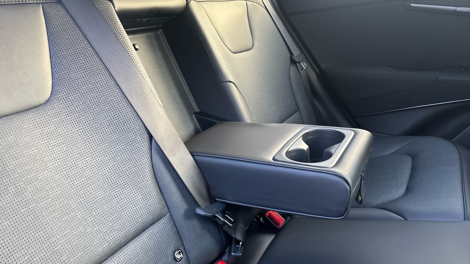 Used Kia Niro 2025 for sale - 77351099: Photo 54