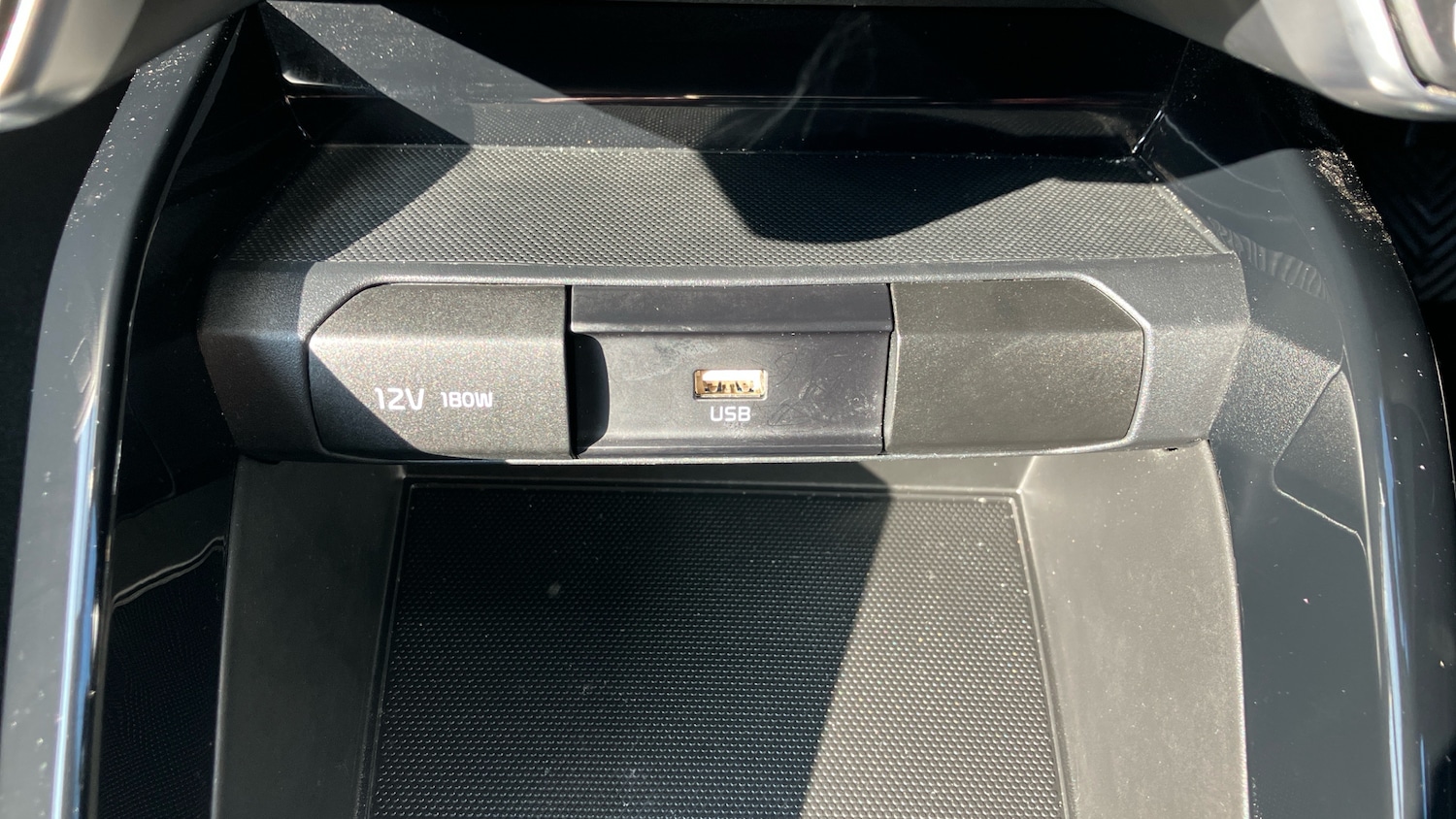 Used Kia Stonic 2023 for sale - 78000828: Photo 36