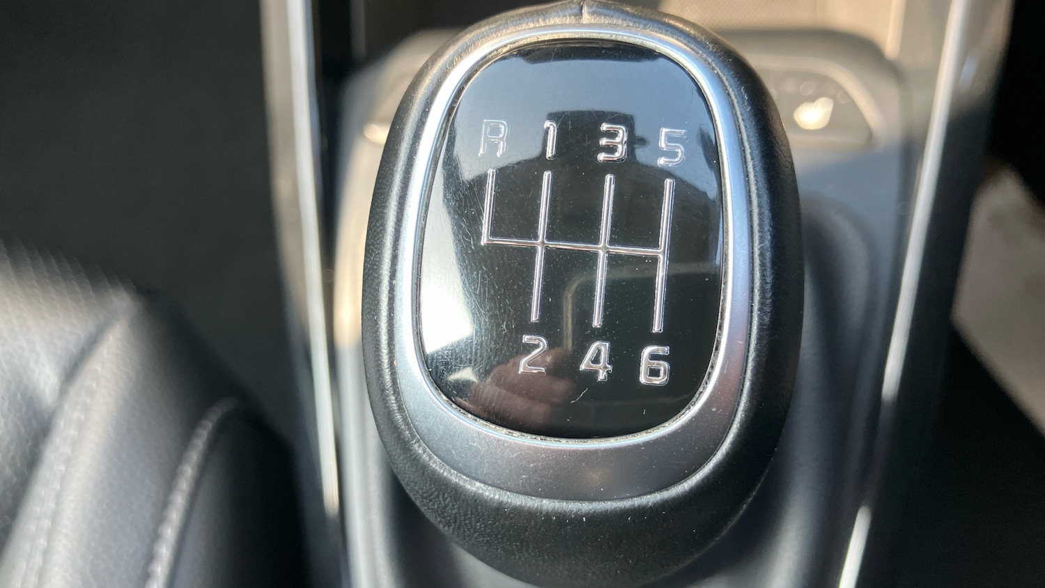 Used Kia Stonic 2023 for sale - 78000828: Photo 39