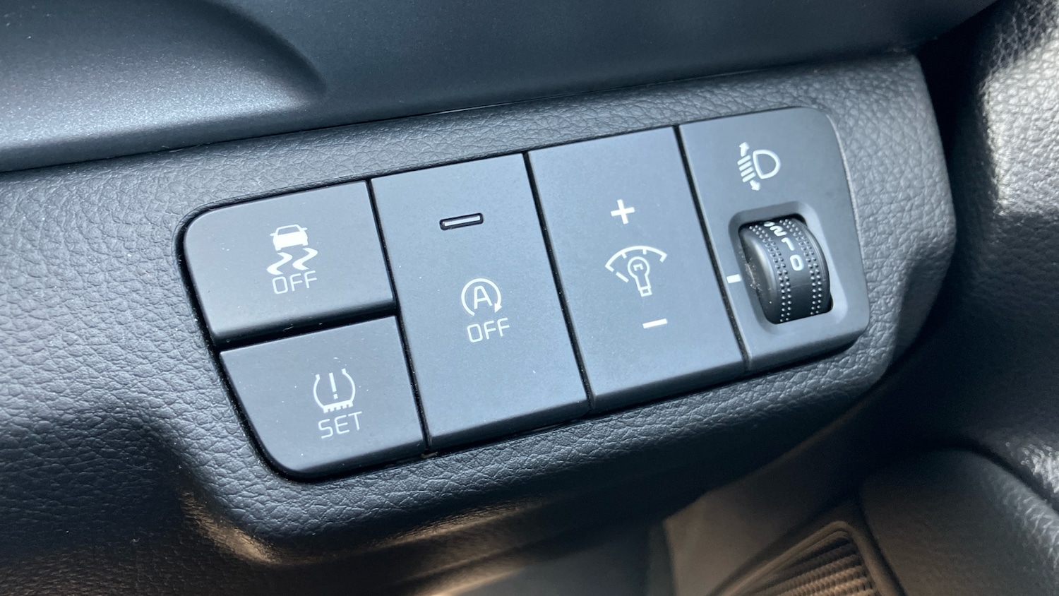 Used Kia Stonic 2023 for sale - 78000828: Photo 50