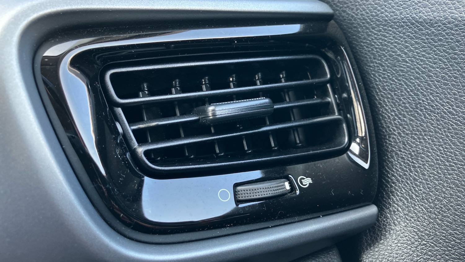 Used Kia Stonic 2023 for sale - 78000828: Photo 51