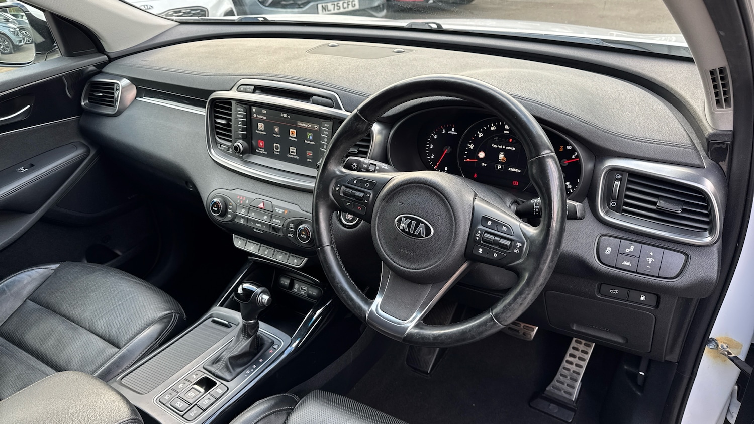 Used Kia Sorento 2017 for sale - 78199415: Photo 11