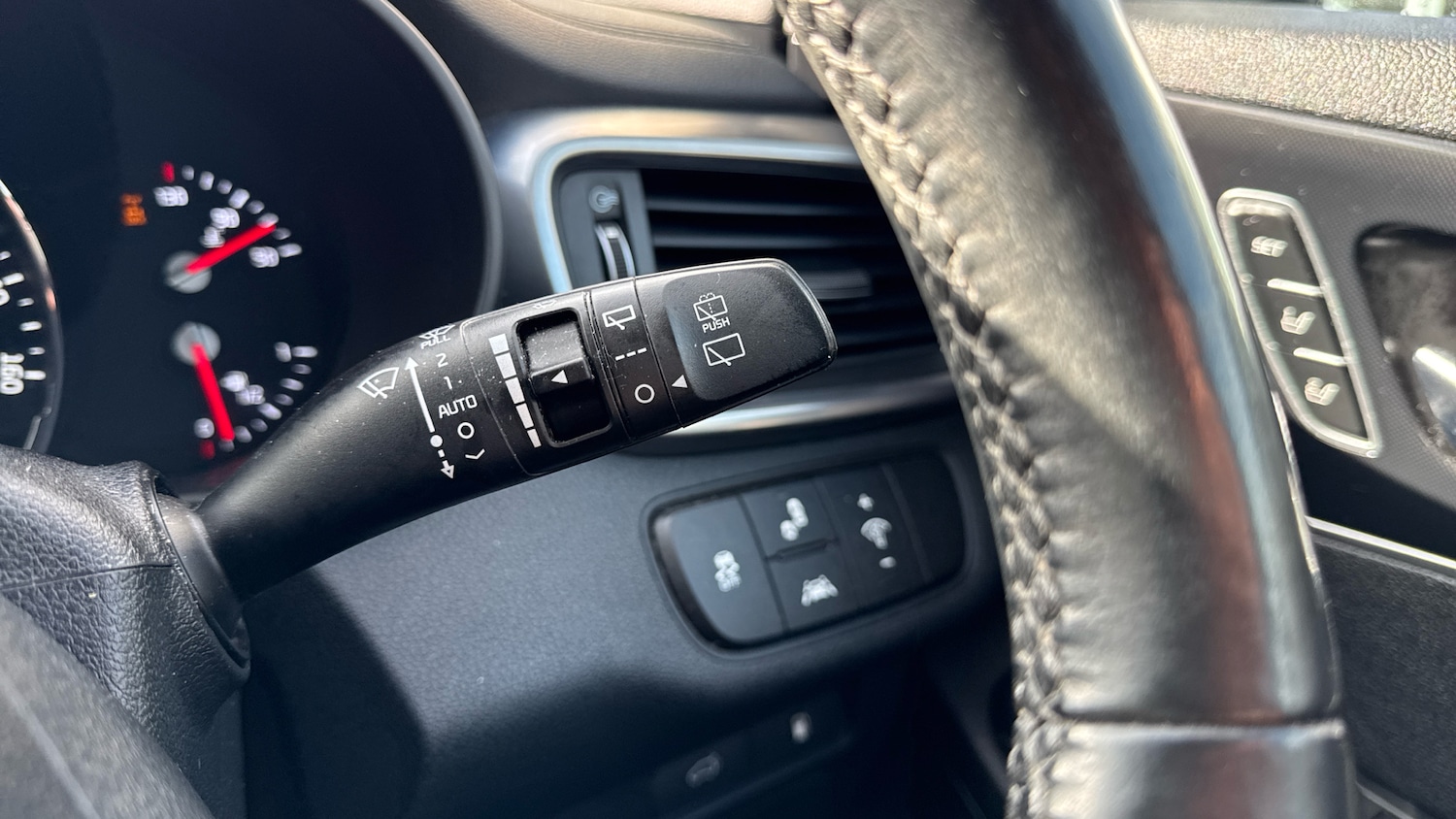 Used Kia Sorento 2017 for sale - 78199415: Photo 25