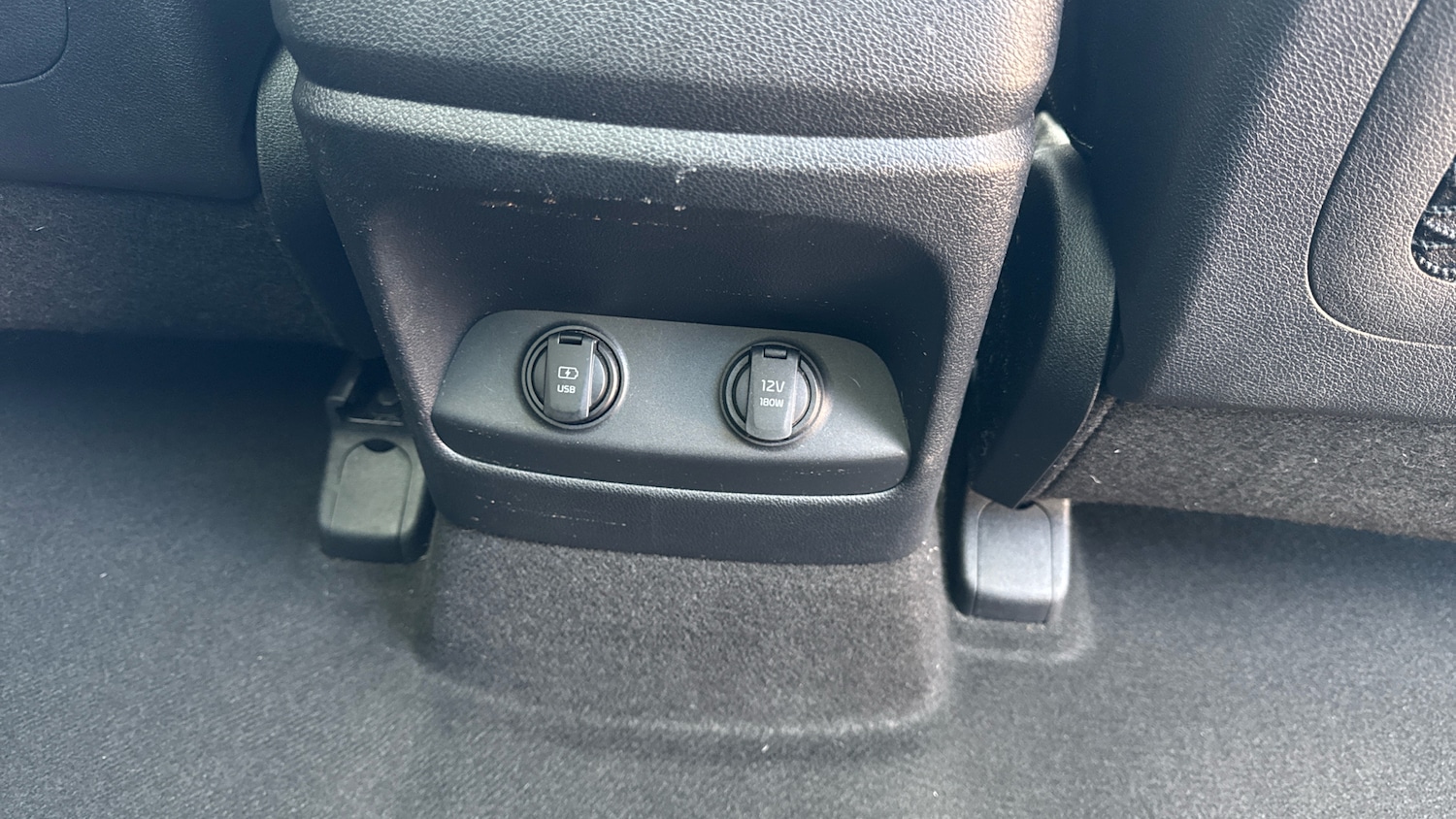 Used Kia Sorento 2017 for sale - 78199415: Photo 50