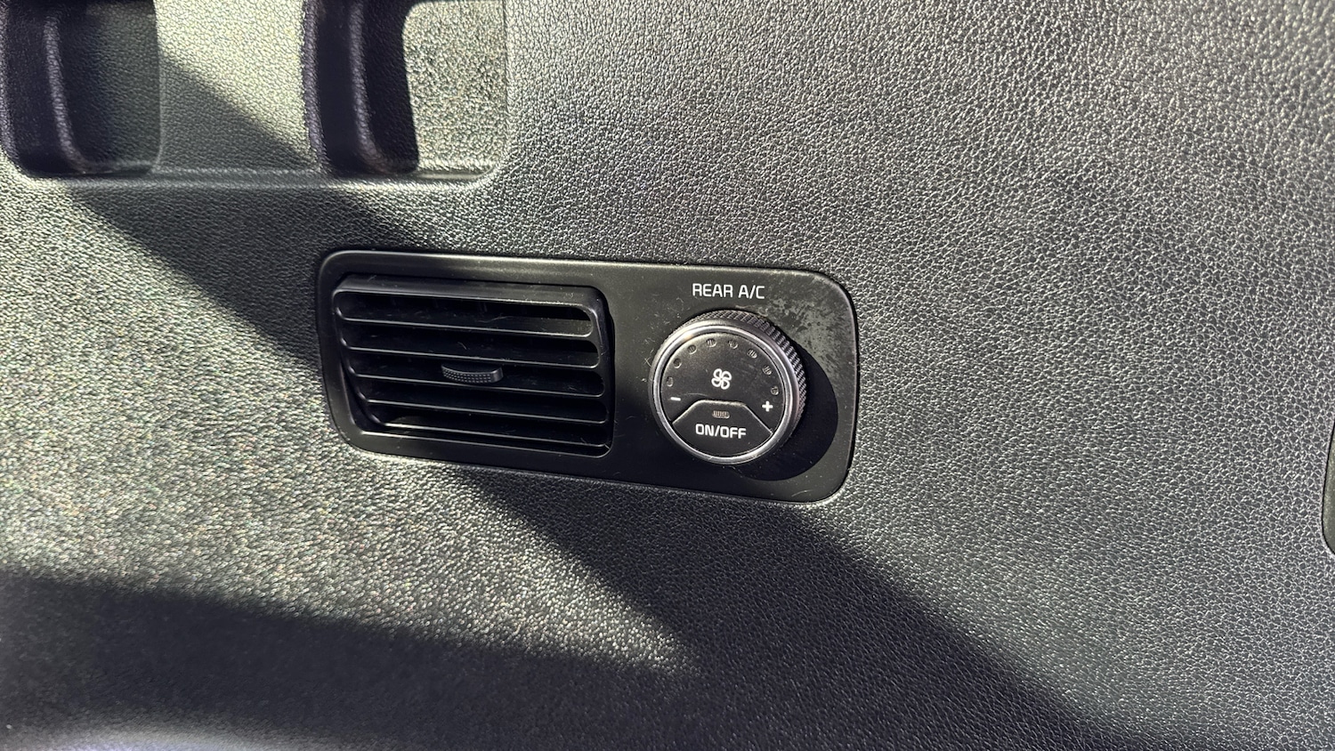 Used Kia Sorento 2017 for sale - 78199415: Photo 54