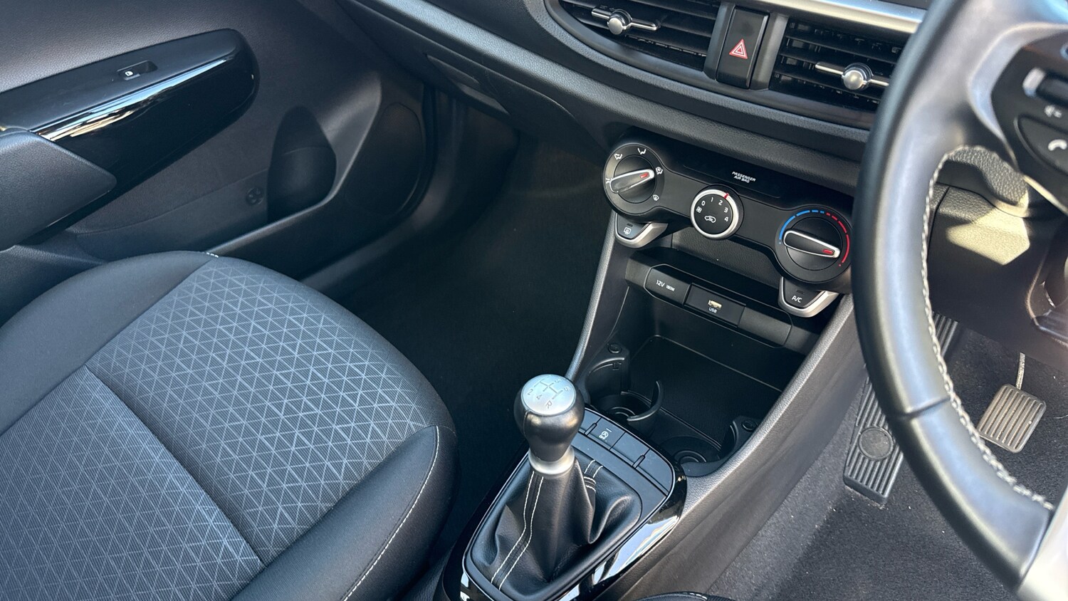 Used Kia Picanto 2023 for sale - 78131685: Photo 14